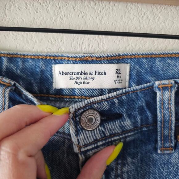 Abercrombie fitch the 90s - Picture 8 of 8